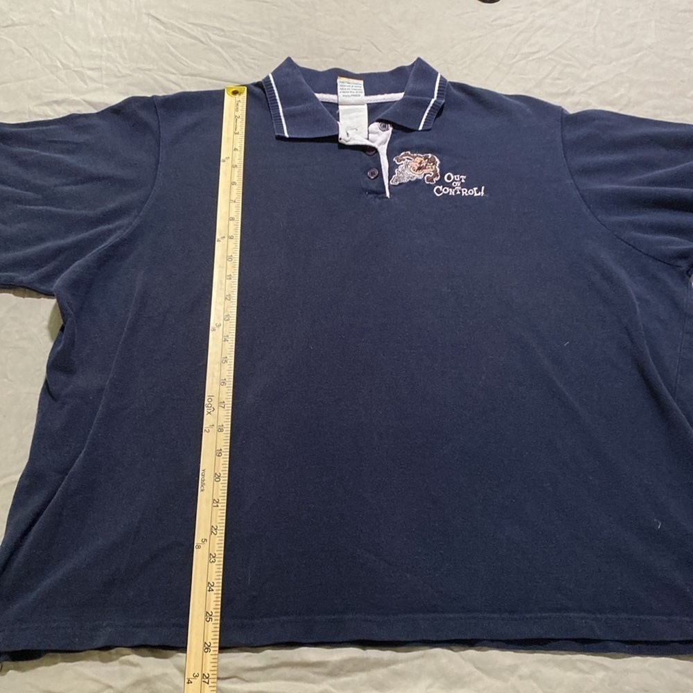 Looney Tunes Taz women’s collared shirt size 26/28 - Picture 5 of 8